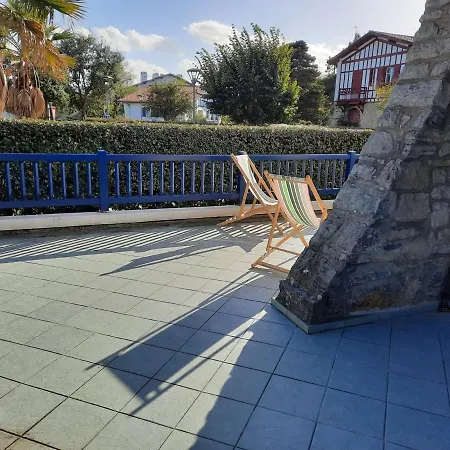 Appartement Apartment Hendaye, 4 bedrooms, 10 persons - FR-1-239-706 Hendaye